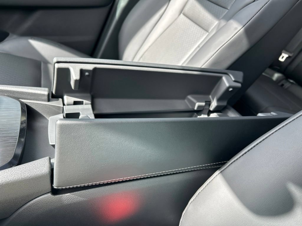 New 2026 Nissan Rogue Dark Armor FWD image 38
