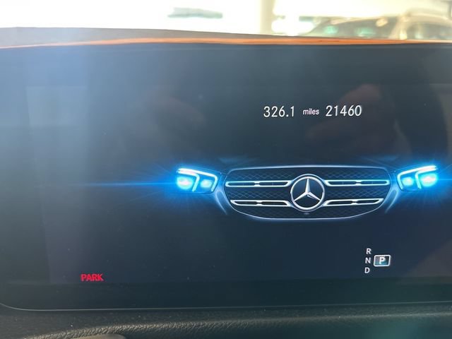 Used 2023 Mercedes-Benz GLB 250 image 35