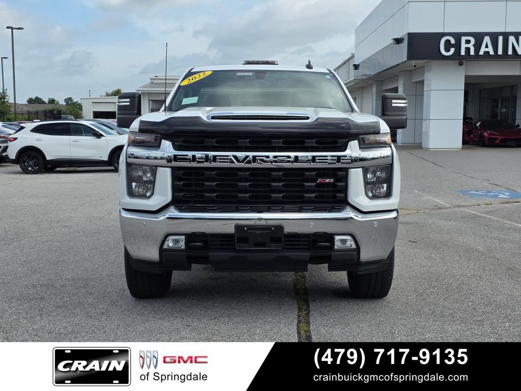 Used 2022 Chevrolet Silverado 2500 LT w/ Convenience Package AWD/4WD image 2
