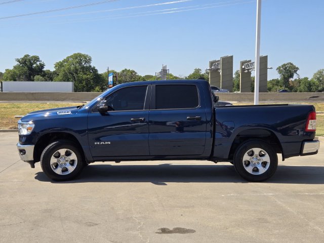 Used 2023 RAM 1500 Big Horn AWD/4WD image 3