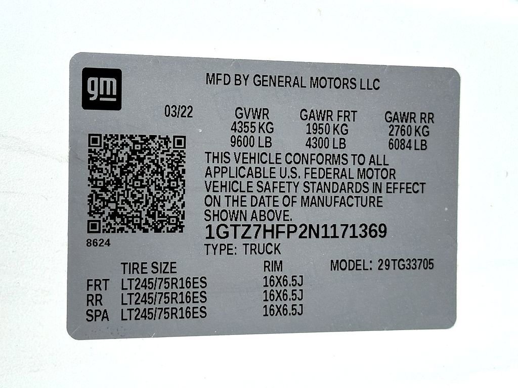 Used 2022 GMC Savana 3500 Extended w/ Driver Convenience Package RWD image 32