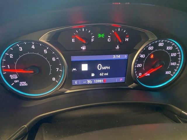 Used 2023 Chevrolet Equinox Premier image 13