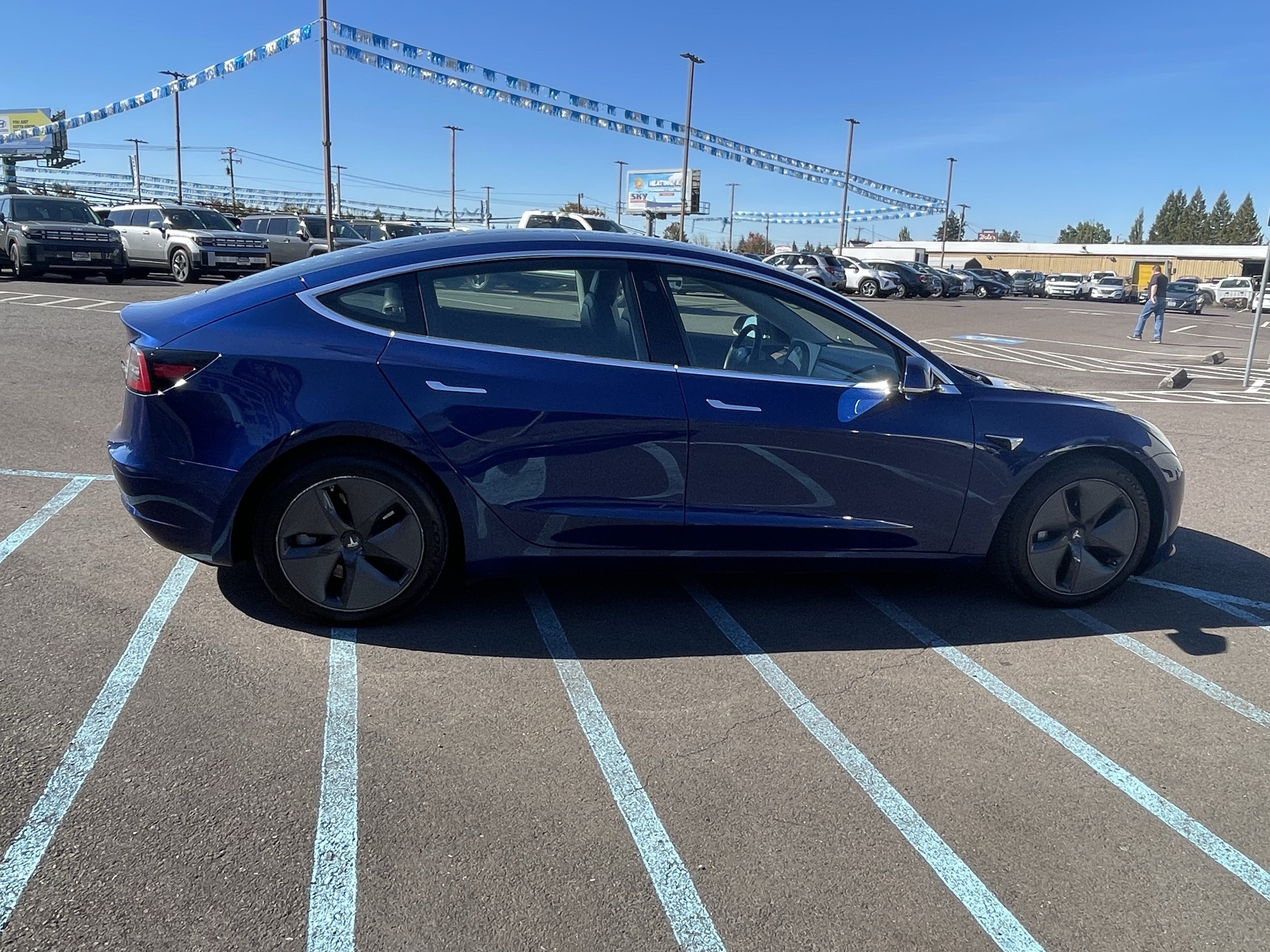 Used 2020 Tesla Model 3 Long Range AWD/4WD image 6