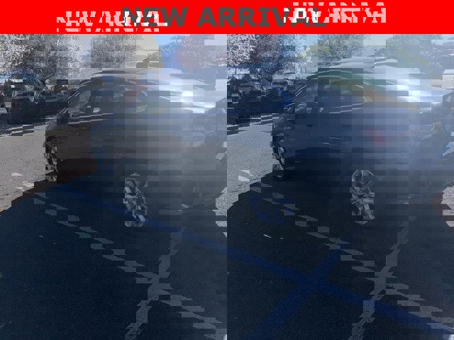 Used 2022 Chevrolet Malibu LT image 10