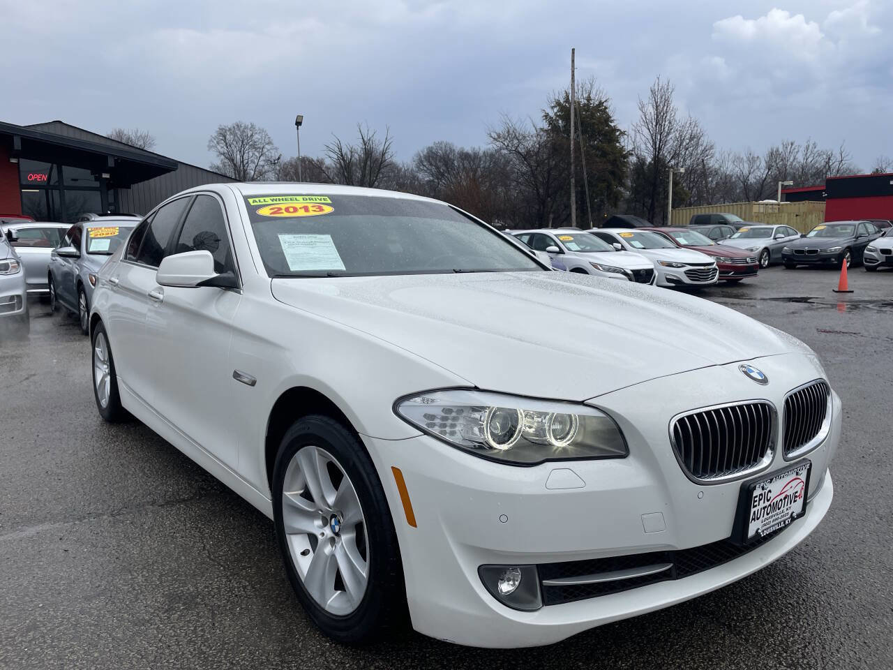 Used 2013 BMW 528i xDrive Sedan image 3
