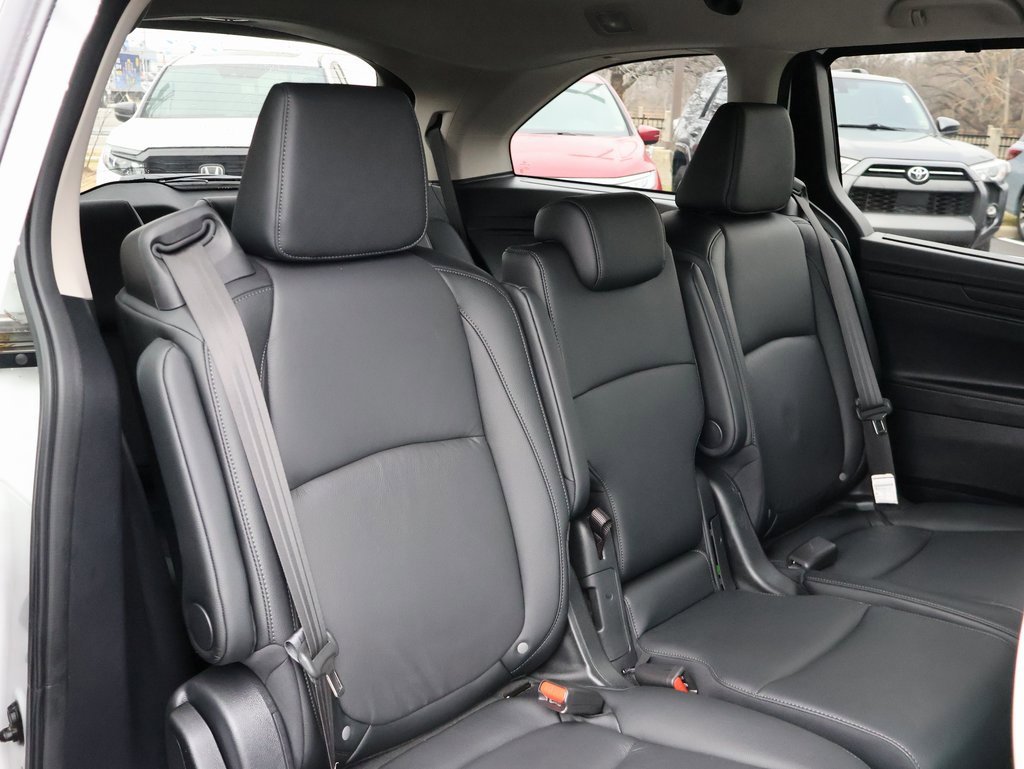 Certified 2025 Honda Odyssey EX-L image 12