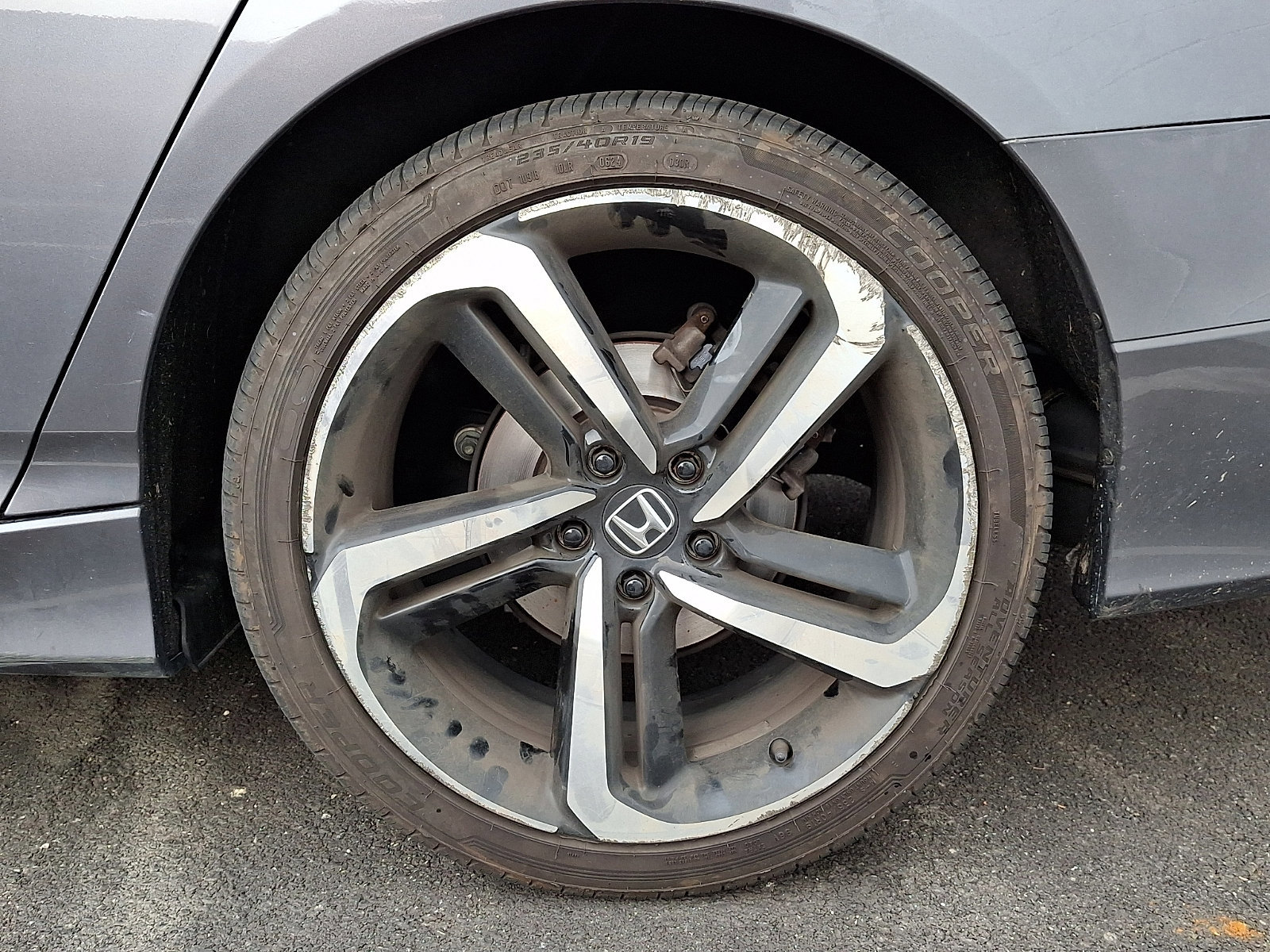 Used 2019 Honda Accord Sport image 4