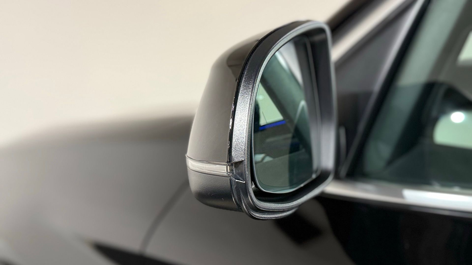 Used 2023 BMW X3 xDrive30i w/ Premium Package AWD/4WD image 17