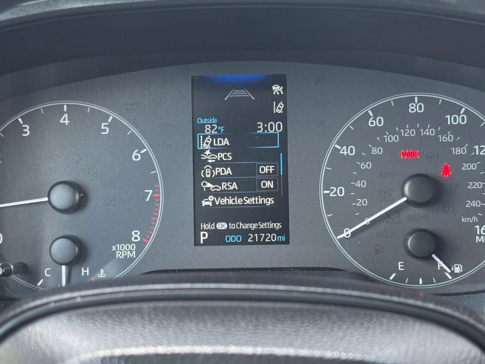 Used 2025 Toyota Corolla LE FWD image 34