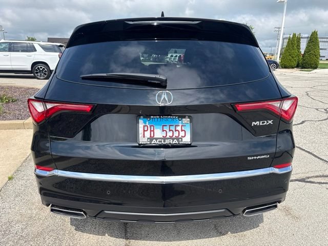 Used 2023 Acura MDX SH-AWD w/ Technology Package image 5