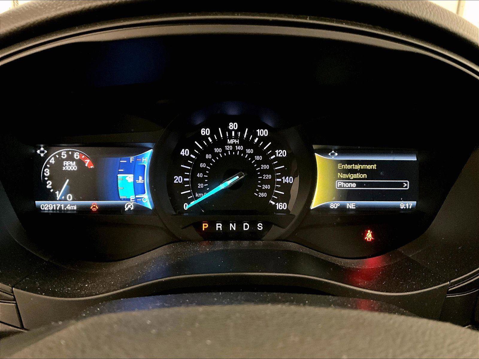 Used 2018 Ford Fusion SE w/ Fusion SE Technology Package image 19