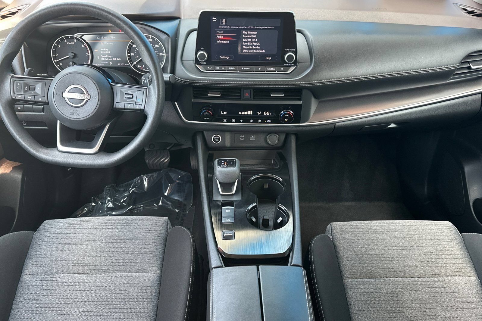 Used 2023 Nissan Rogue SV FWD image 12