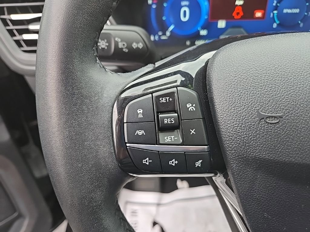 Used 2021 Ford Escape Titanium AWD/4WD image 20