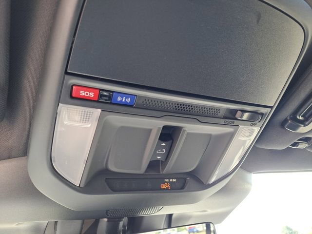 New 2025 Subaru Forester Touring image 17