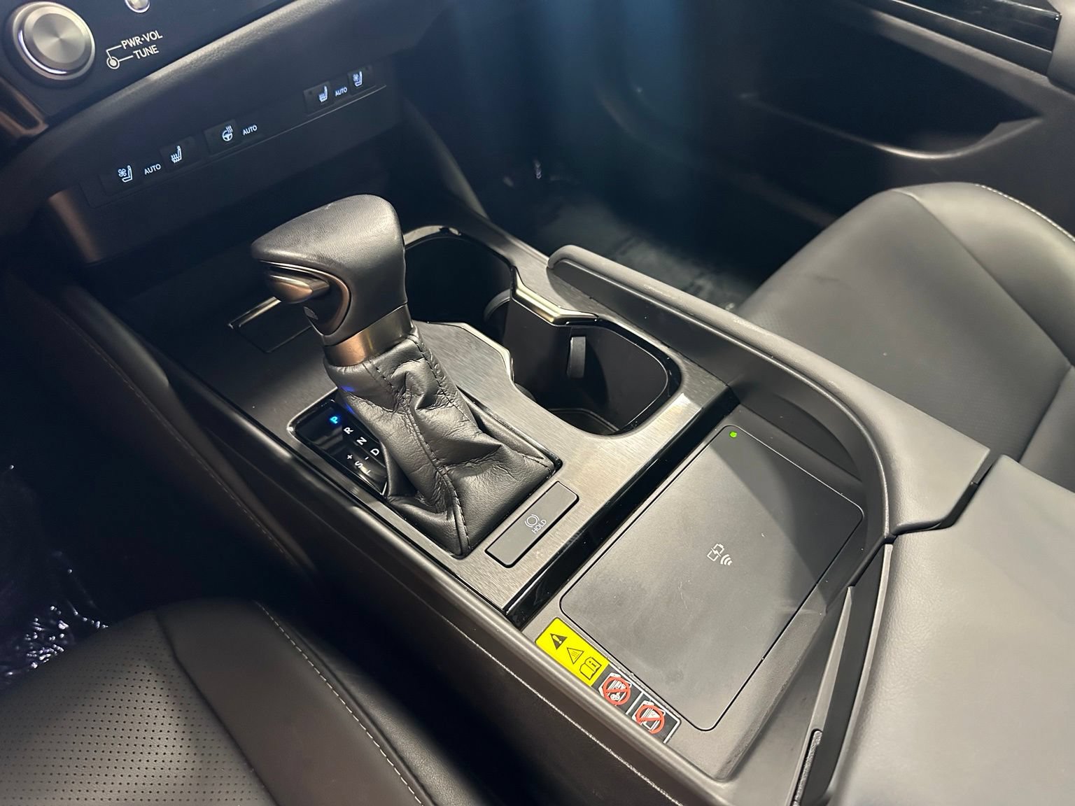 Used 2025 Lexus ES 350 w/ Premium Package FWD image 31