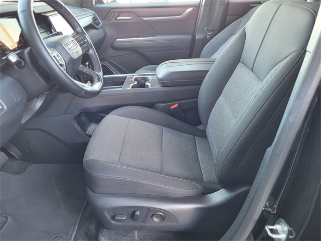 Used 2025 GMC Acadia Elevation image 16