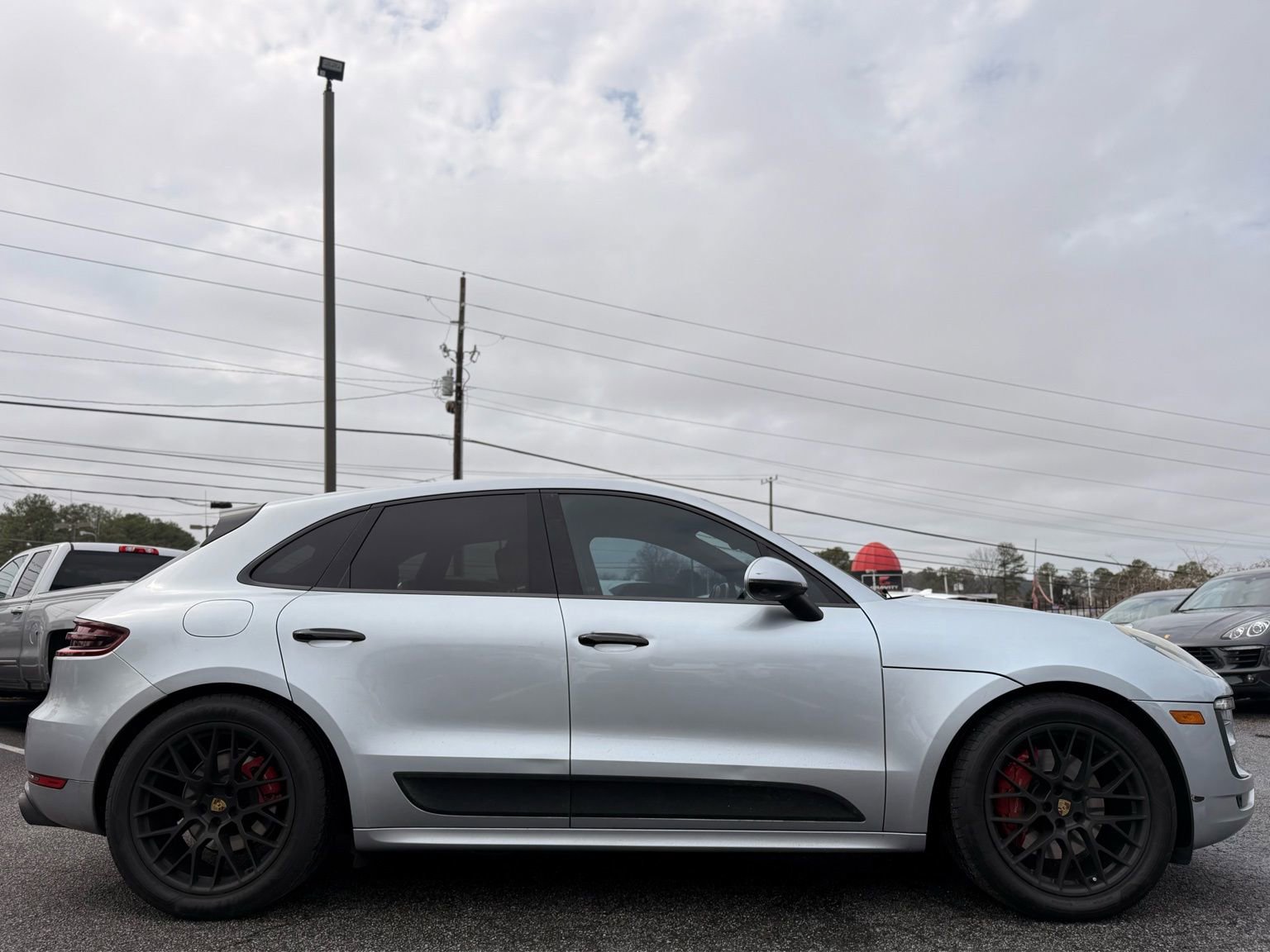 Used 2018 Porsche Macan GTS image 6