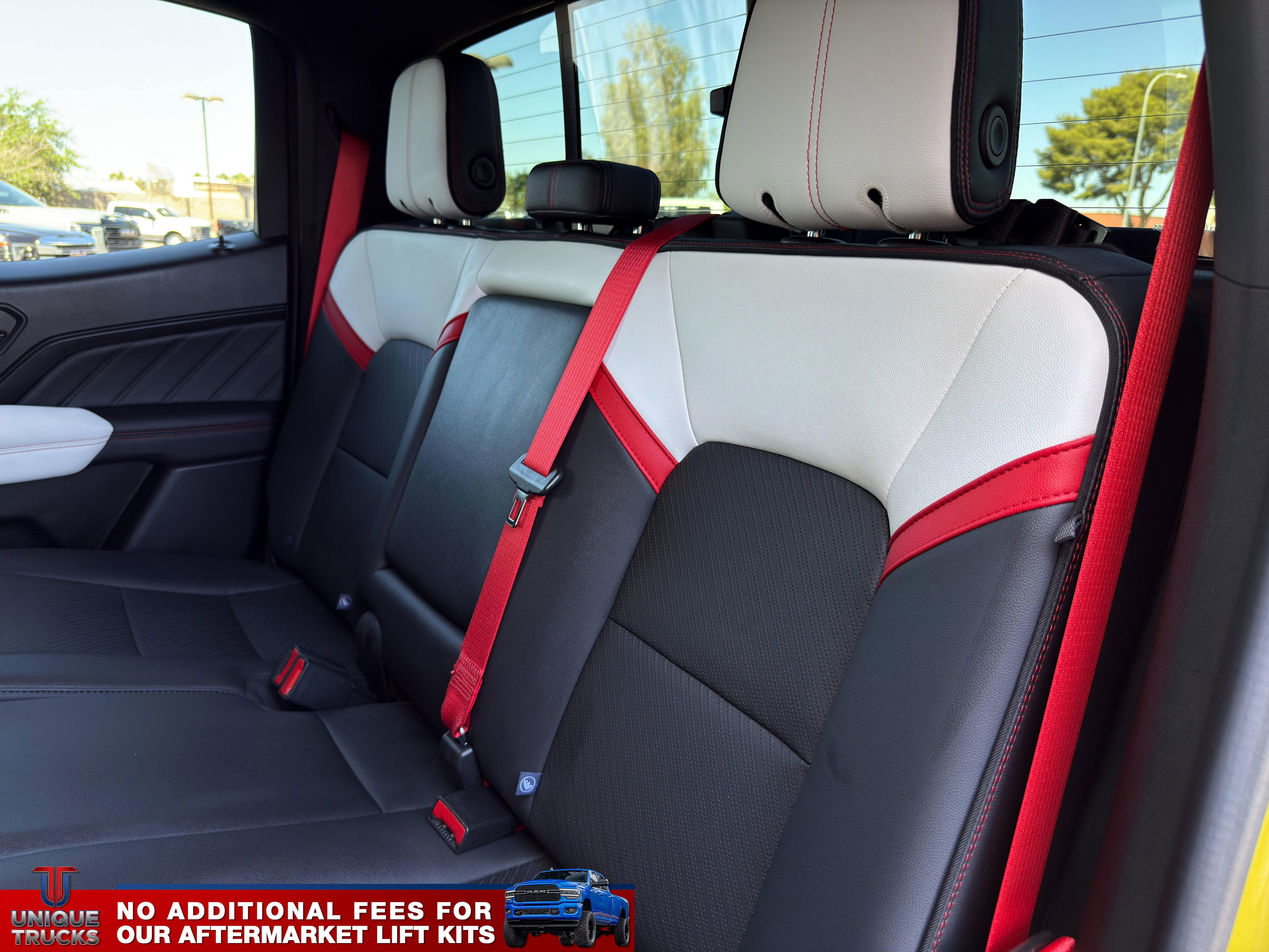 Used 2023 GMC Canyon AT4X w/ Edition 1 image 25