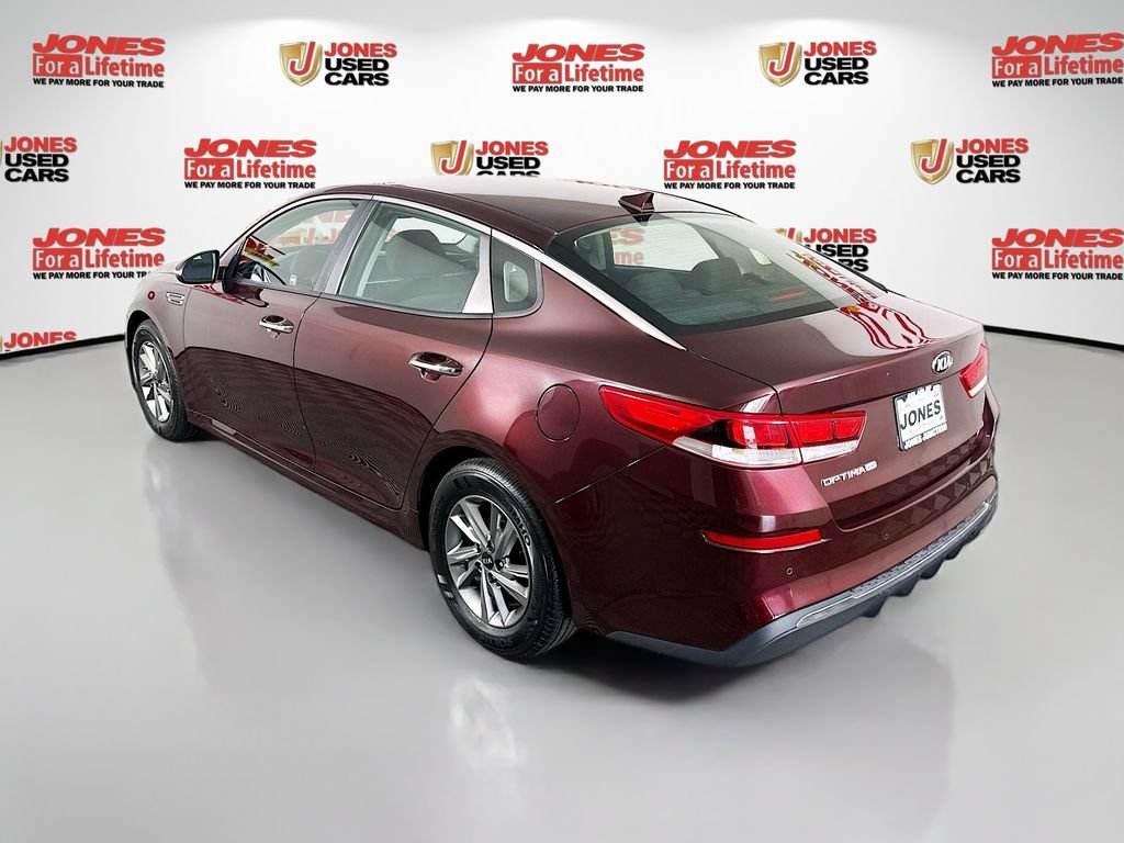 Used 2019 Kia Optima LX FWD image 2