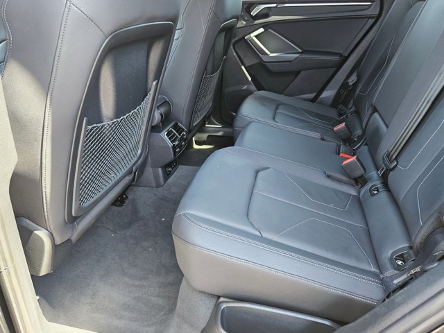 Used 2025 Audi Q3 2.0T Premium w/ Convenience Package image 18