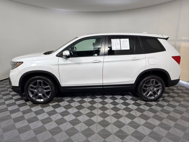 Used 2023 Honda Passport EX-L image 3