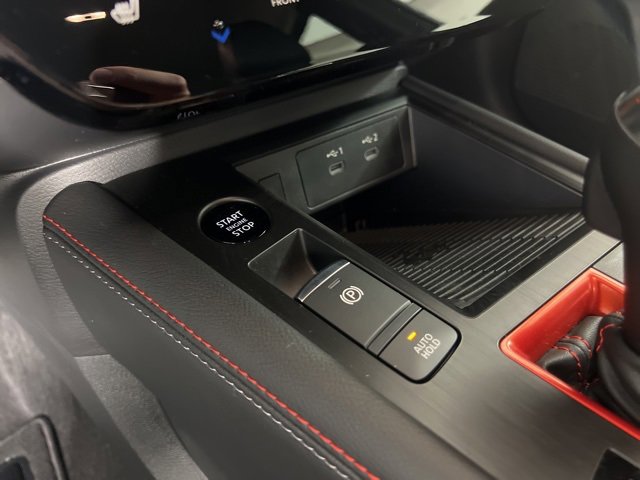 New 2026 Nissan Kicks SR w/ Cold Weather Package image 24