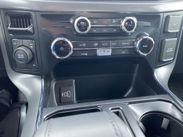 Used 2025 Ford F150 XLT w/ Equipment Group 301A Standard image 26