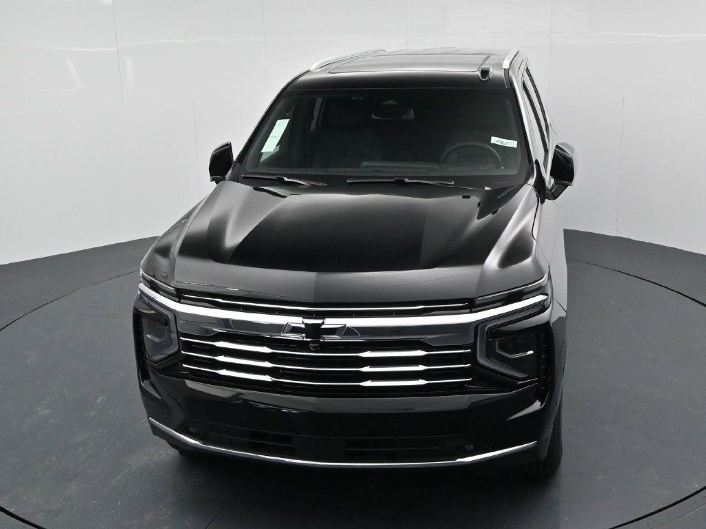 New 2026 Chevrolet Suburban LT w/ Comfort Package RWD image 19