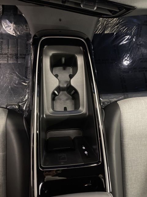 Used 2023 Volkswagen ID.4 Pro image 23