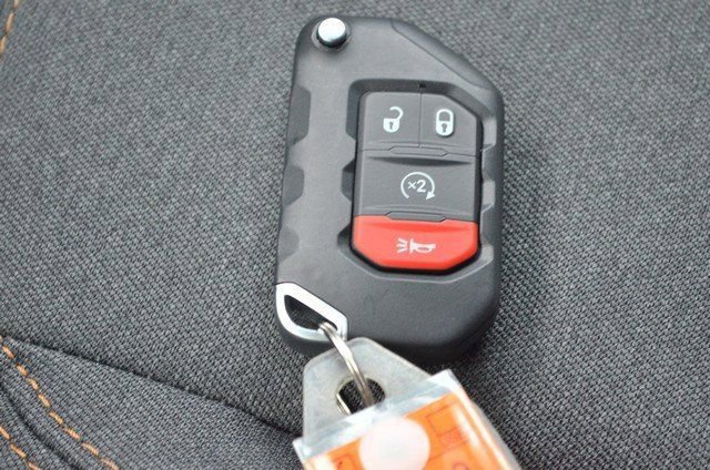 New 2026 Jeep Gladiator Sport image 22