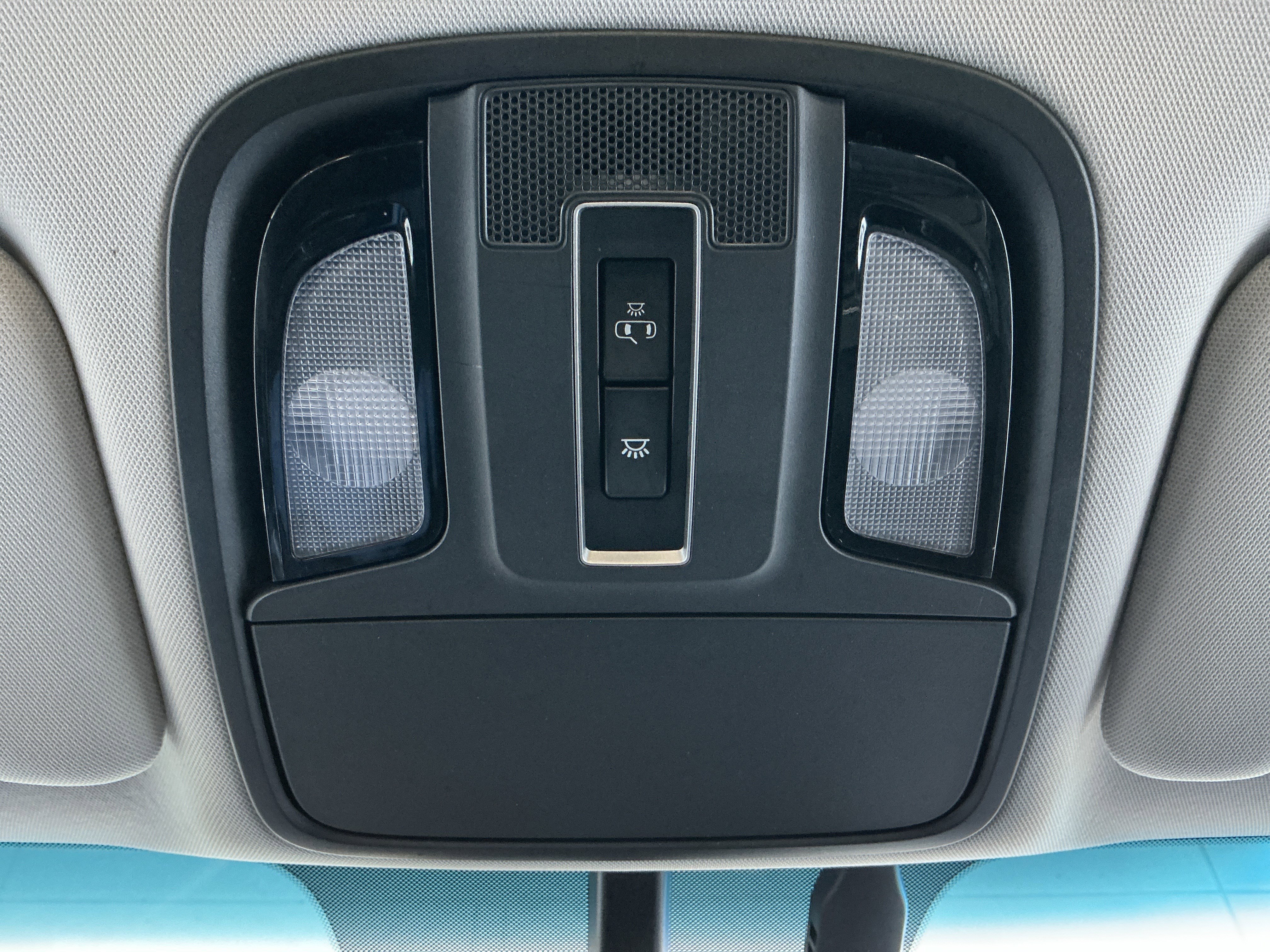 Used 2016 Kia Sorento EX image 17