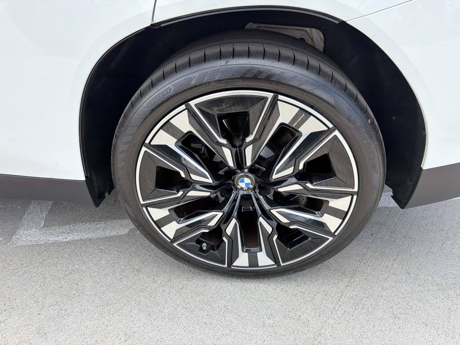 Used 2025 BMW X3 xDrive30i w/ Convenience Package AWD/4WD image 7