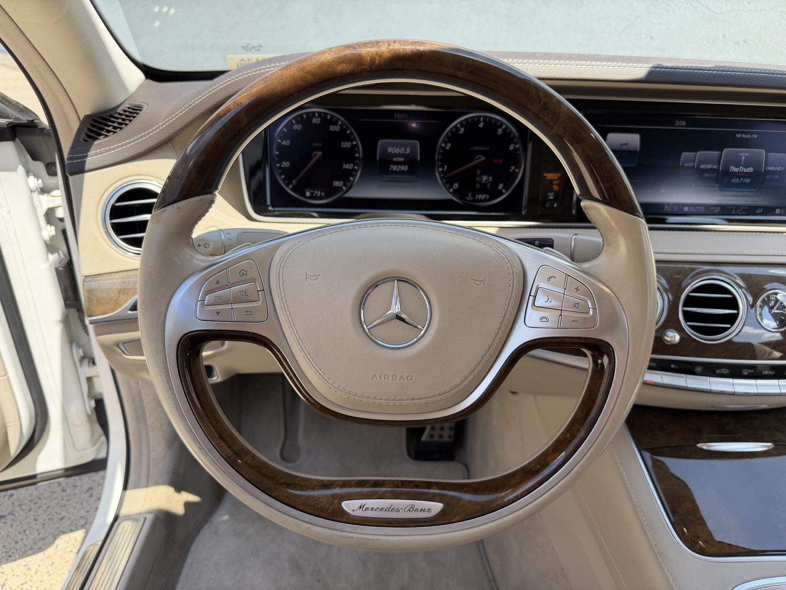 Used 2015 Mercedes-Benz S 550 Sedan image 15