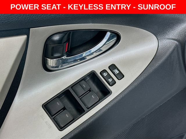 Used 2011 Toyota Camry SE image 17