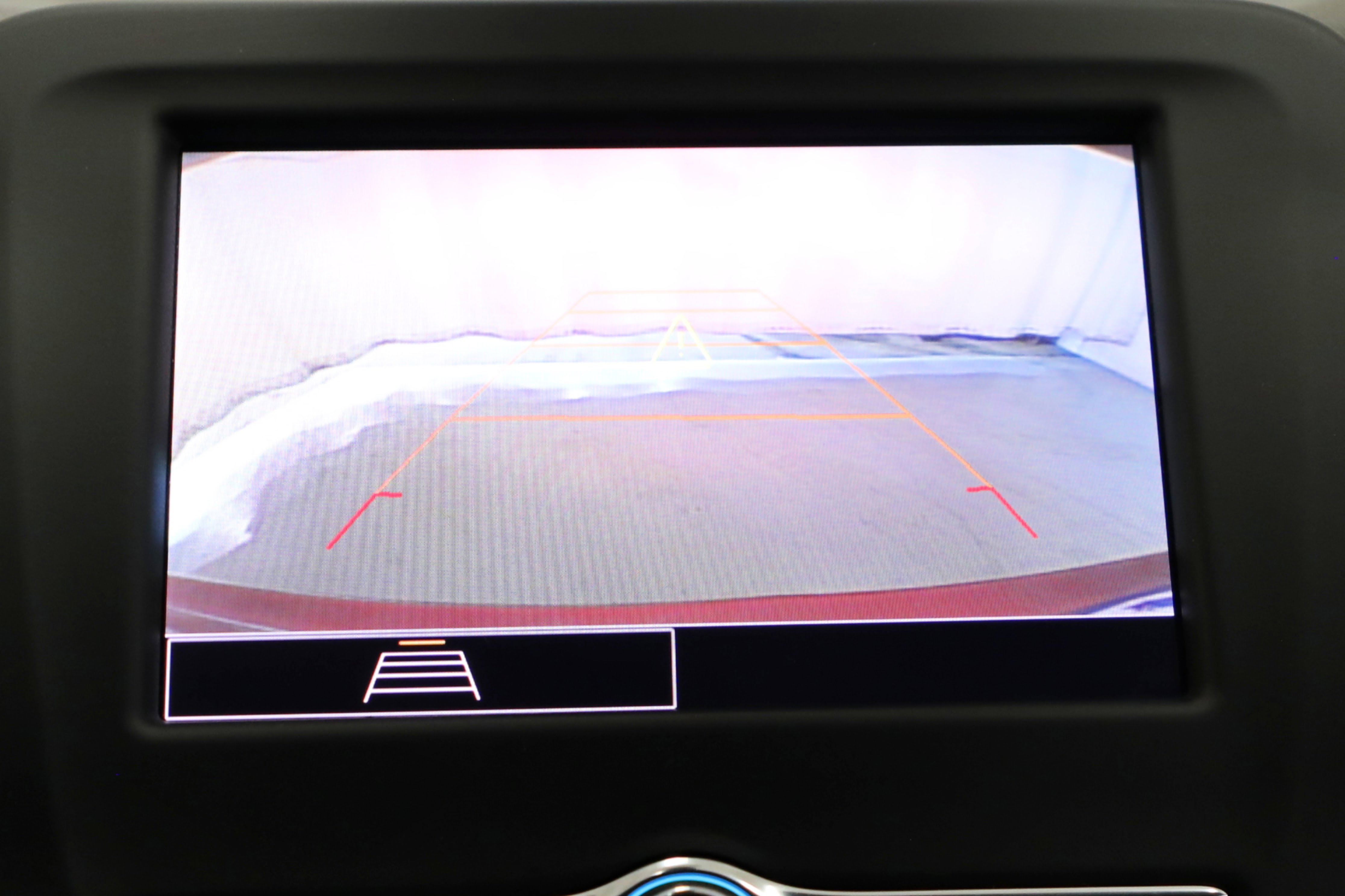 Used 2023 Chevrolet Equinox RS w/ LPO, Floor Liner Package image 8