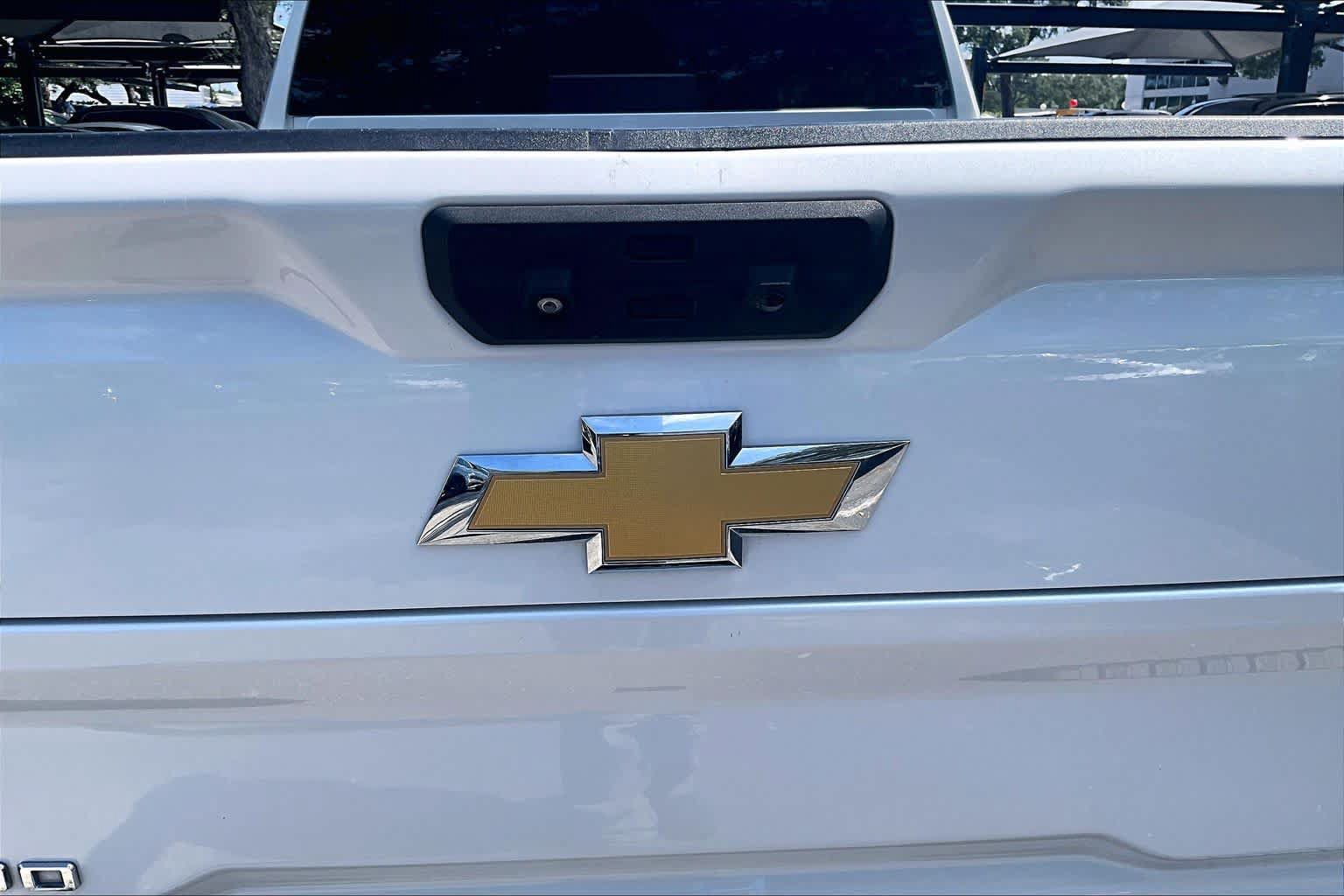 Used 2022 Chevrolet Silverado 2500 High Country w/ Safety Package II AWD/4WD image 33