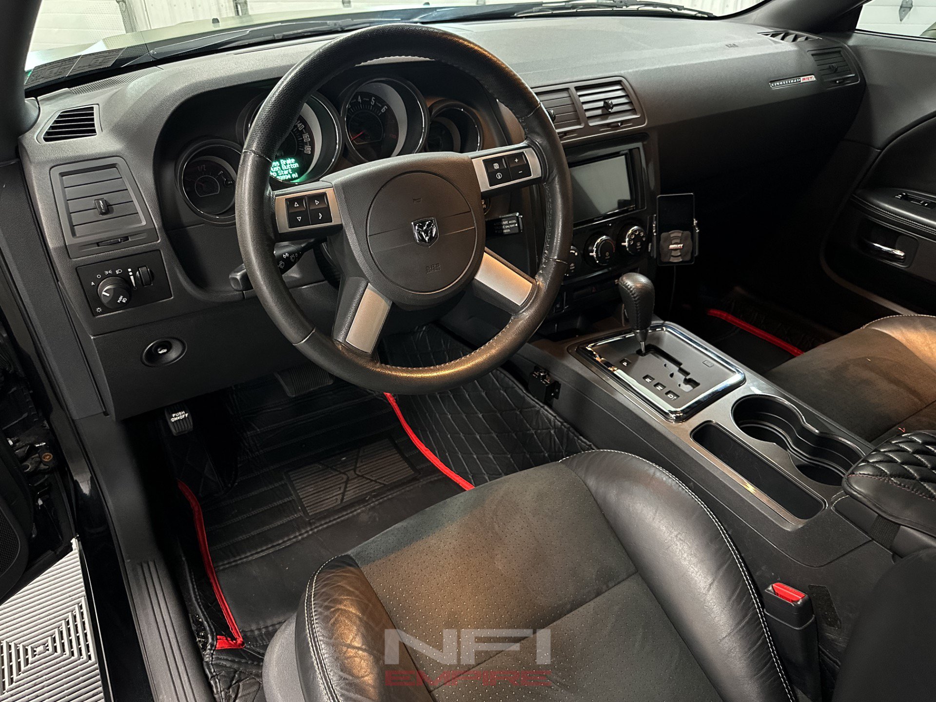 Used 2009 Dodge Challenger SRT8 w/ SRT Option Group II RWD image 23
