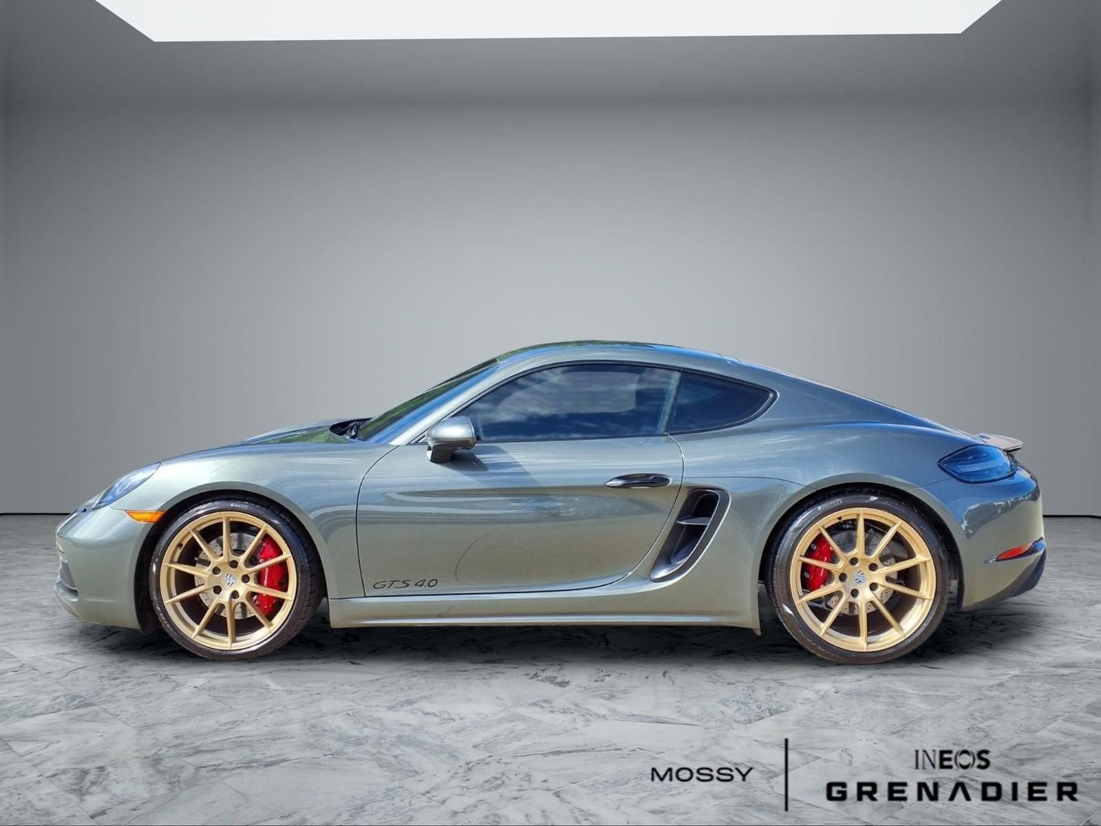 Used 2025 Porsche 718 Cayman GTS RWD image 5