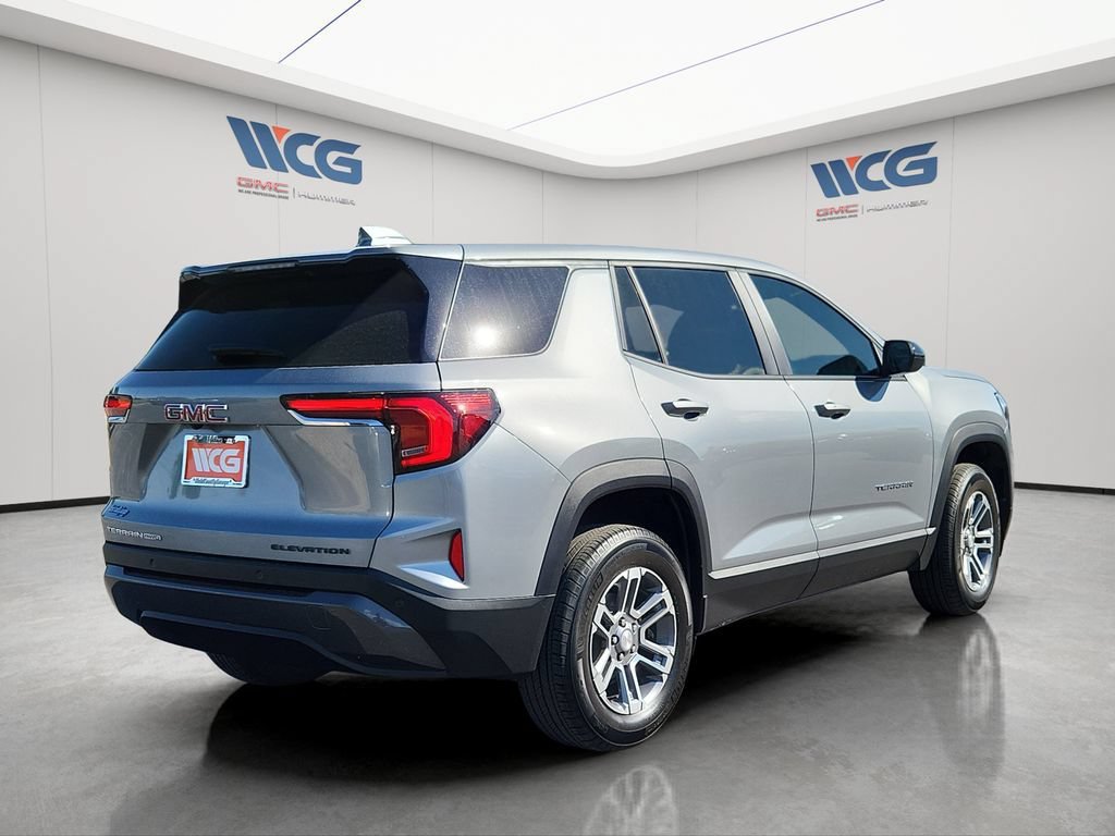 Used 2025 GMC Terrain Elevation AWD/4WD image 4