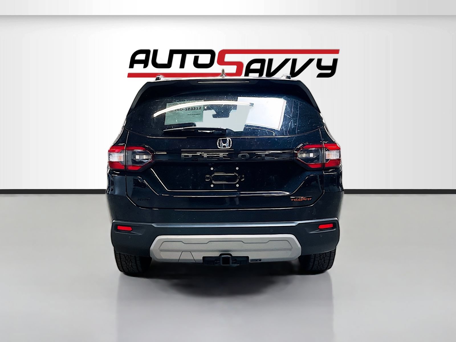 Used 2025 Honda Pilot TrailSport image 6