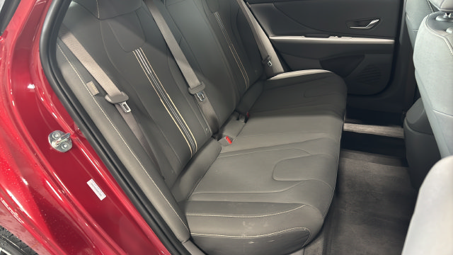 Certified 2025 Hyundai Elantra Sport FWD image 25