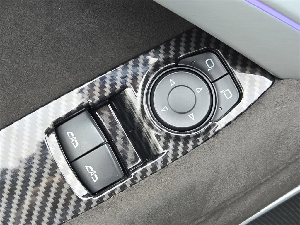 Used 2019 Chevrolet Camaro ZL1 image 13