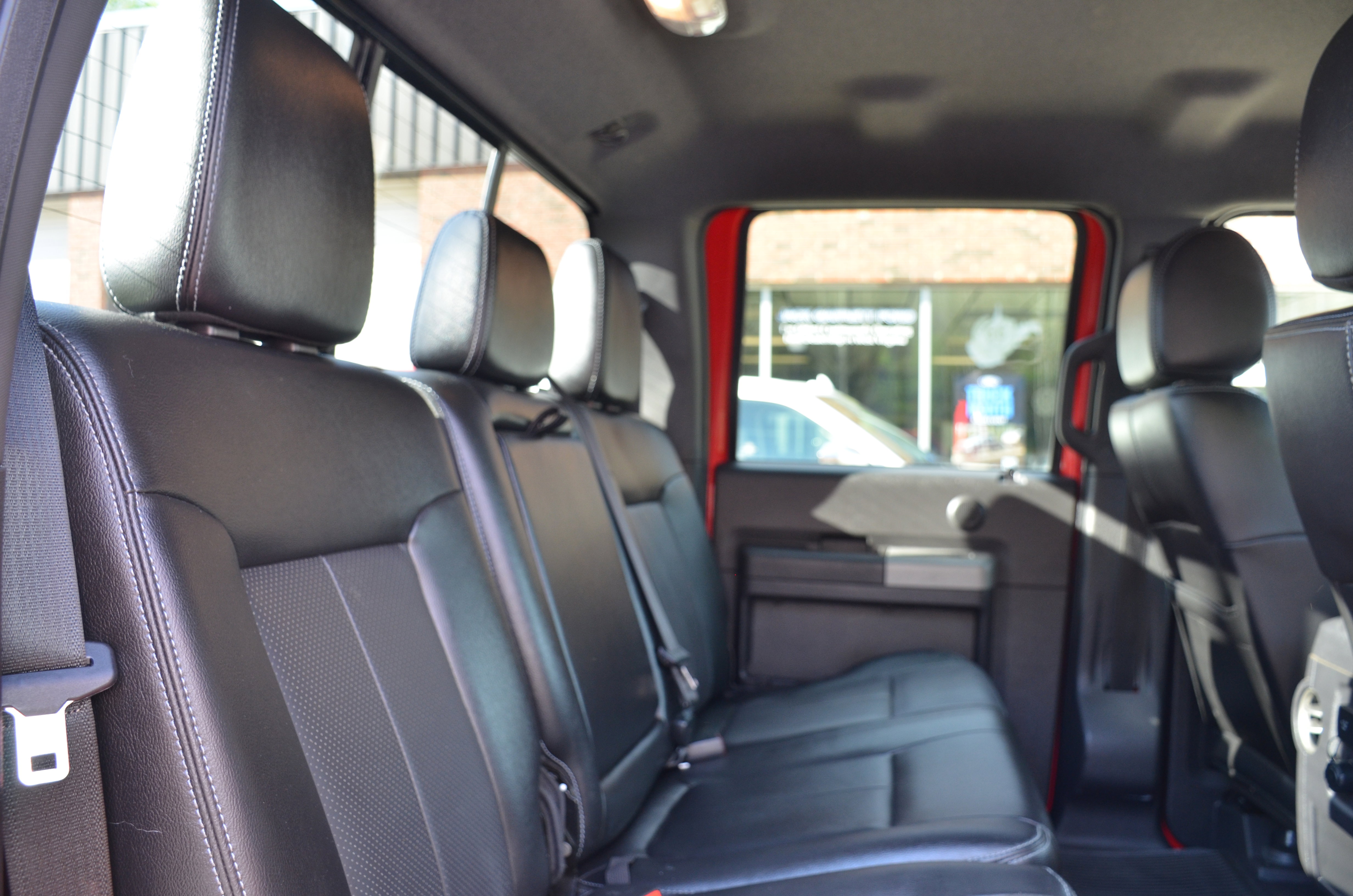 Used 2014 Ford F350 Lariat w/ Lariat Interior Package image 25