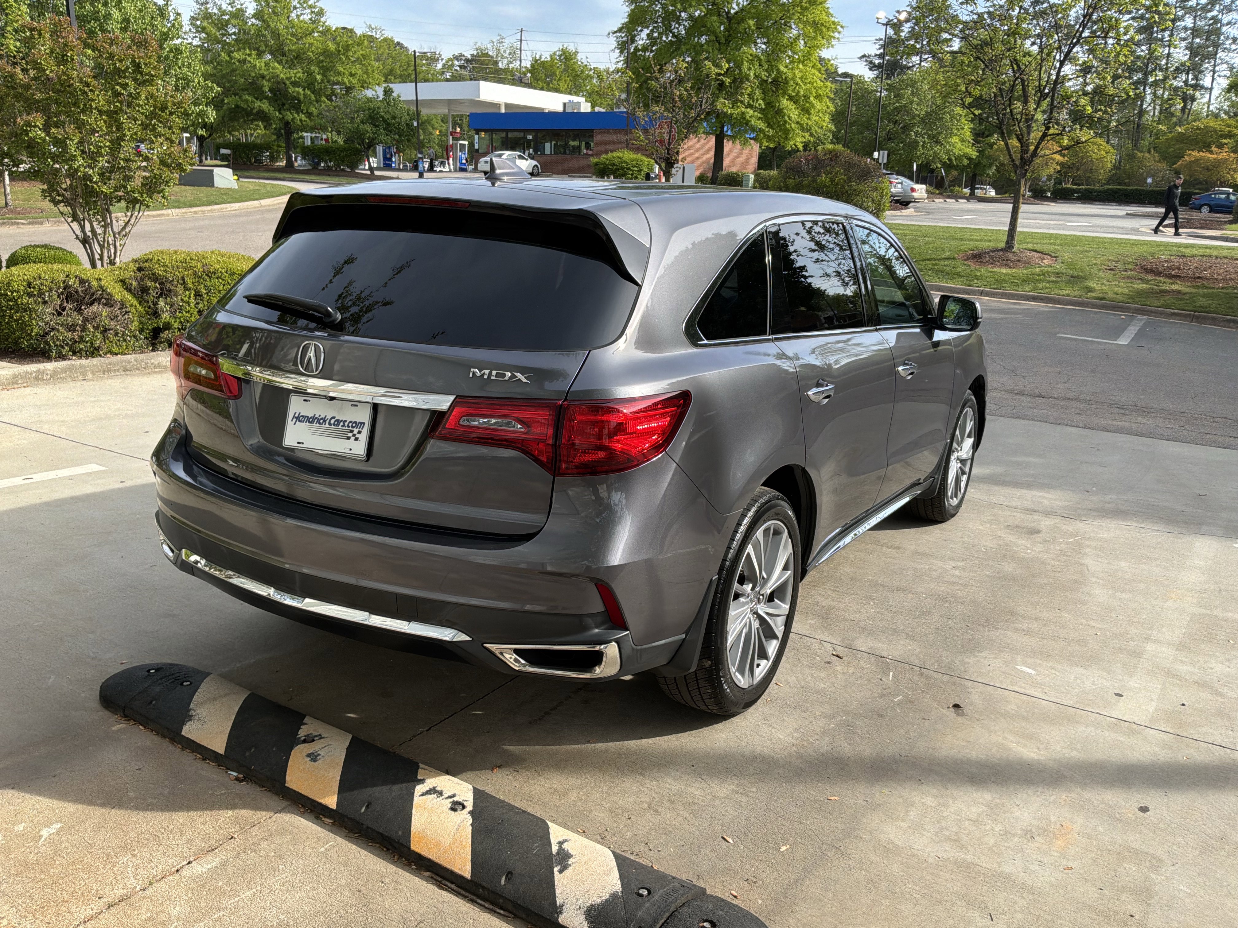 Used 2017 Acura MDX FWD w/ Technology Package image 10