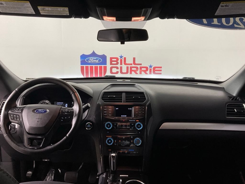 Used 2017 Ford Explorer XLT FWD image 19