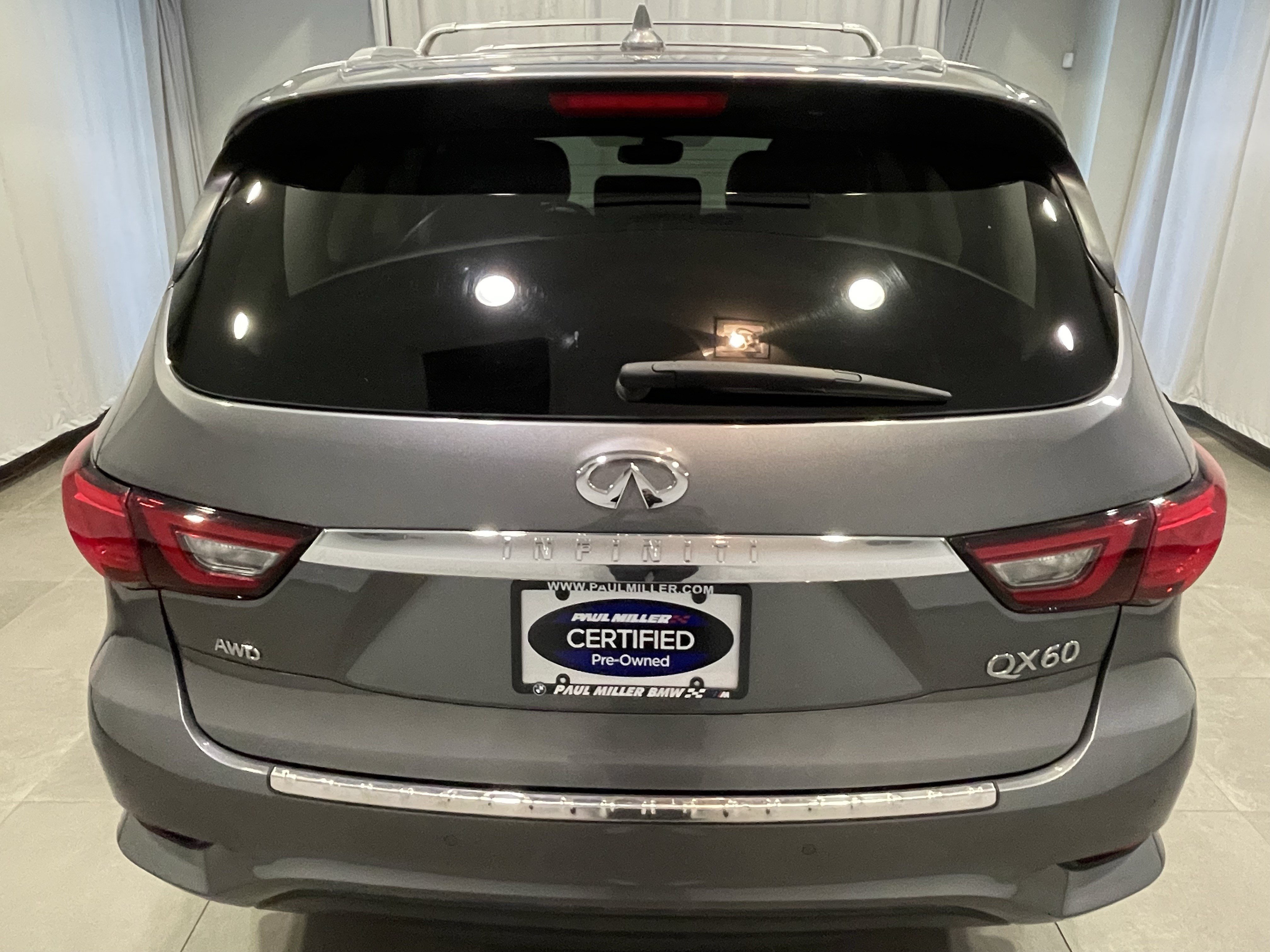 Used 2019 INFINITI QX60 Luxe w/ Sensory Package AWD/4WD image 5
