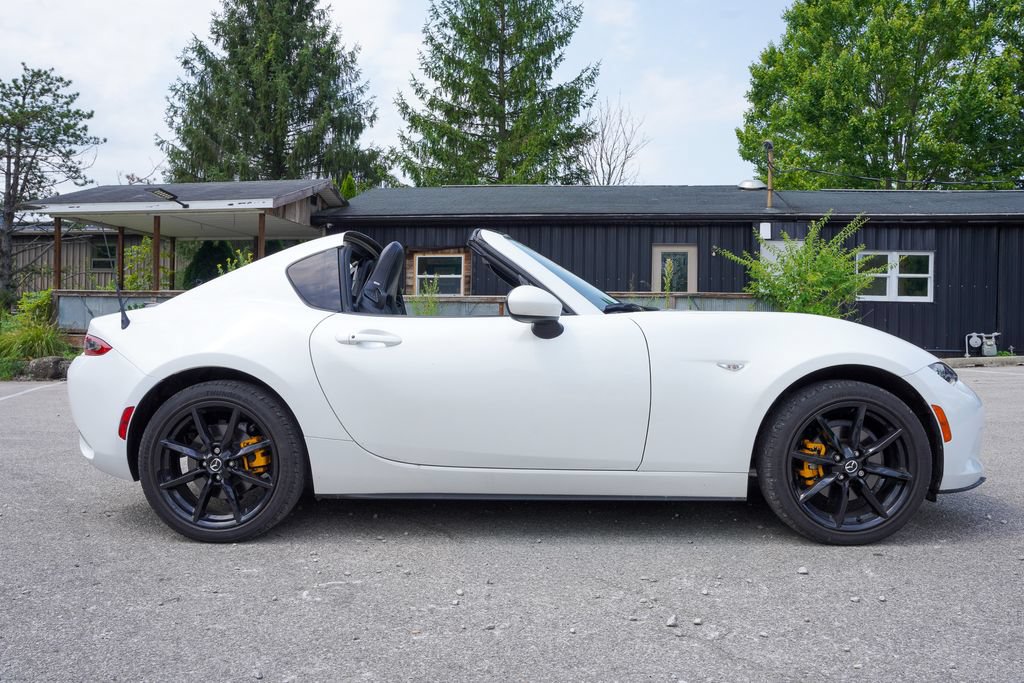 Used 2021 MAZDA MX-5 Miata RF Grand Touring RWD image 8
