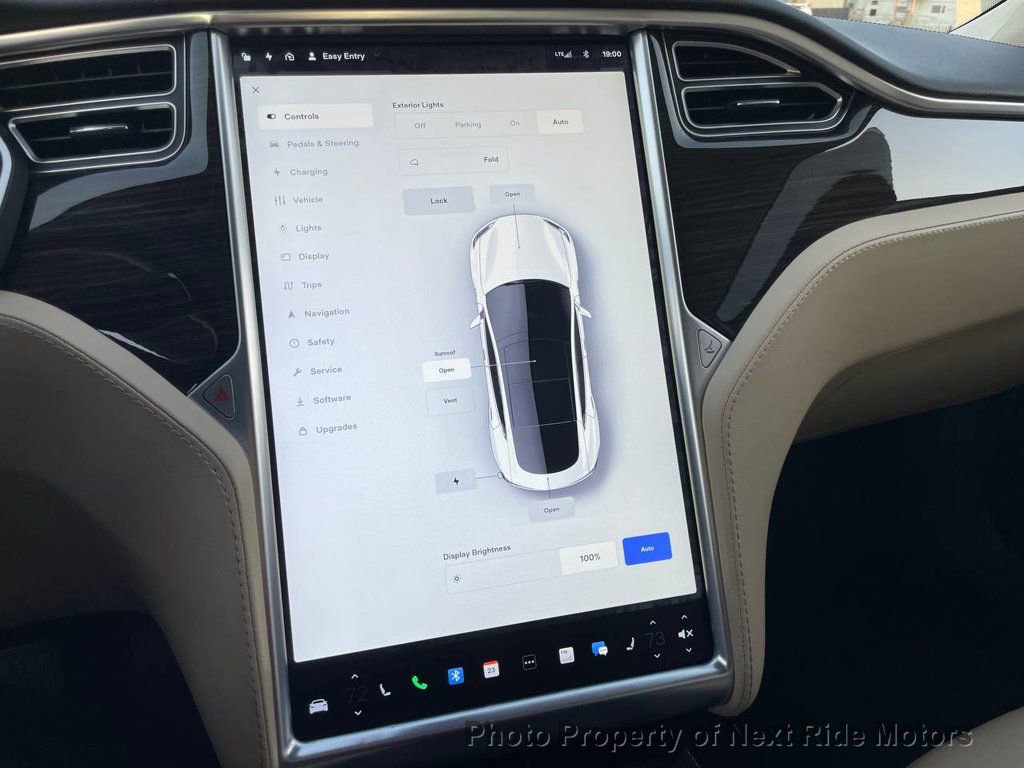 Used 2014 Tesla Model S 85 RWD image 15