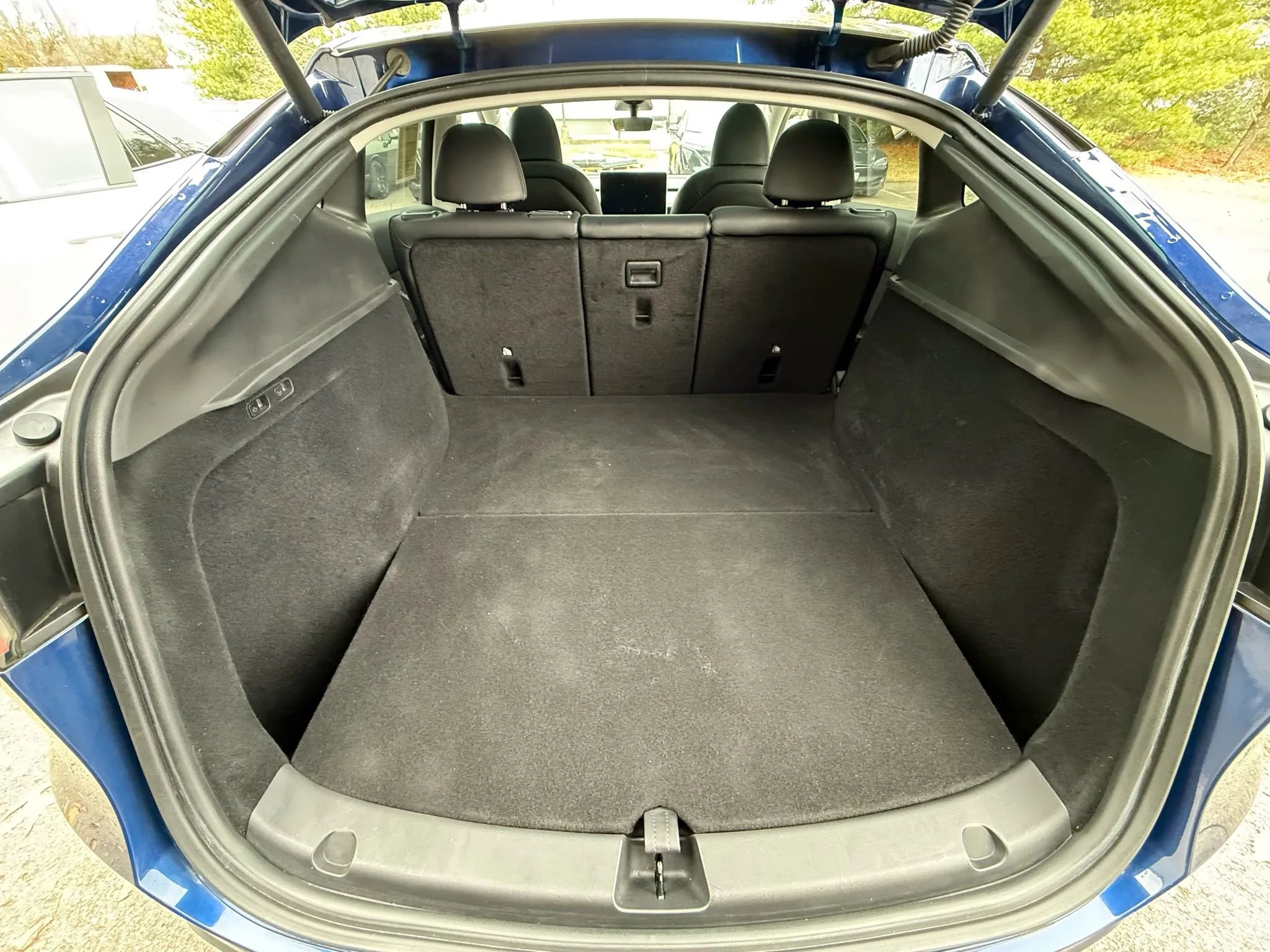 Used 2023 Tesla Model Y Long Range image 18