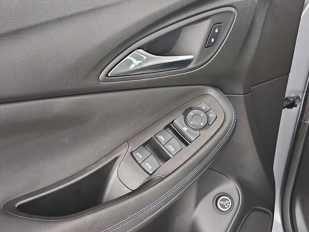 Certified 2026 Buick Encore GX Sport Touring w/ Advanced Technology Package FWD image 28
